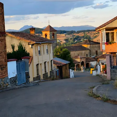 Casa Picos De Europa, Leon El Valle de las Casas